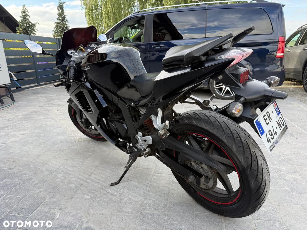 Hyosung GT - 6