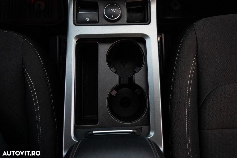 Ford Kuga 2.0 TDCi 4WD Powershift Trend - 23