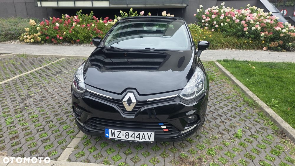 Renault Clio - 6