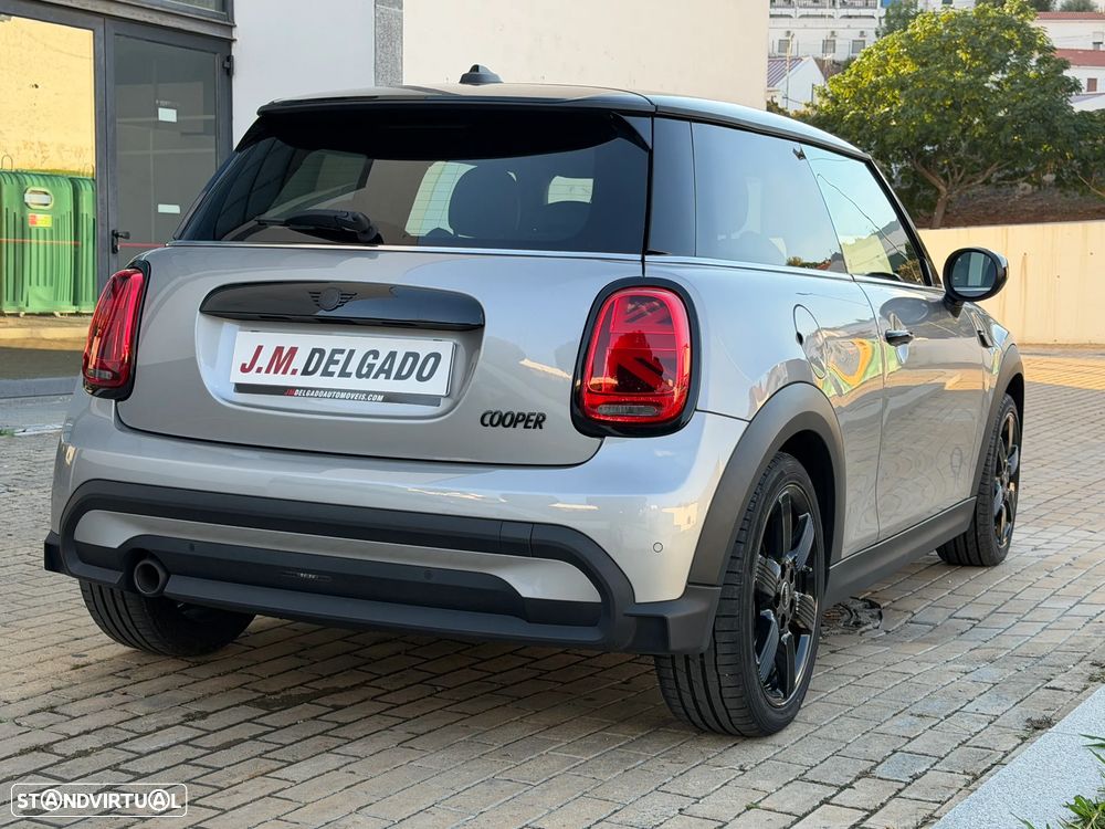 MINI 3 Portas Cooper Classic Auto - 6