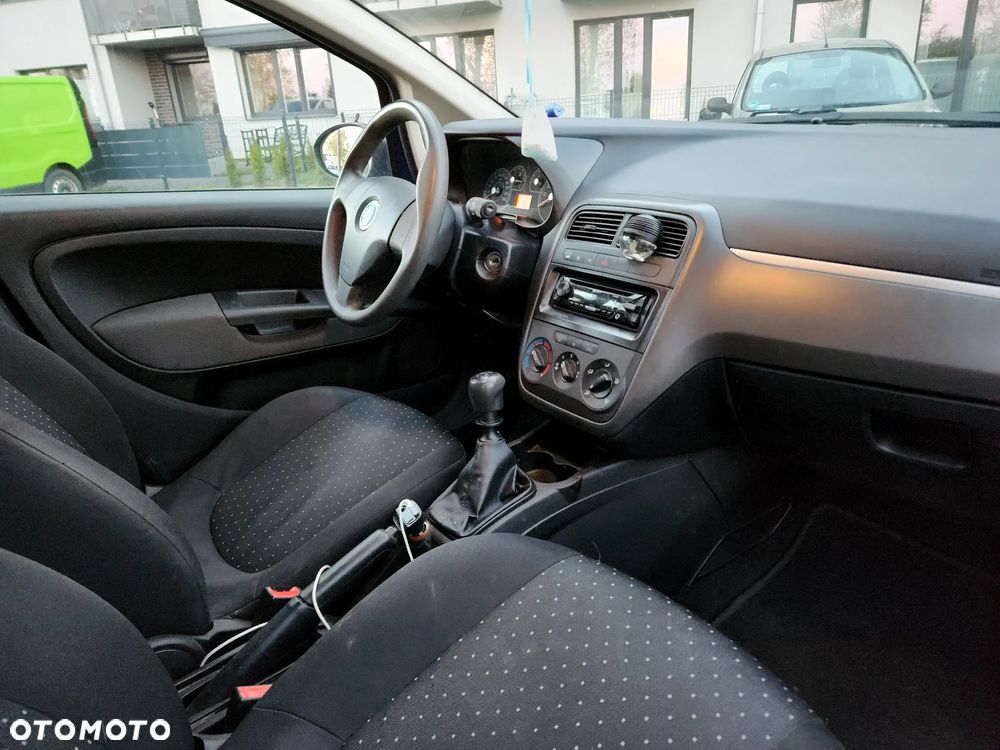 Fiat Grande Punto 1.4 8V Feel - 9