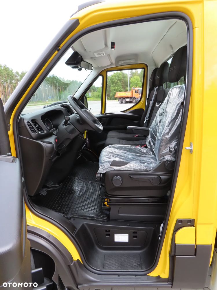 Iveco DAILY 50C18 Laweta POMOC DROGOWA Przewóz Pojazdów AUTOLAWETA 6100 mm Dł. Platformy DMC 3500 Kg Rozstaw Osi 4750 mm WZMACNIANE Zawieszenie Adaptacyjne Pneumatyczne Stan NOWY OKAZJA - 34