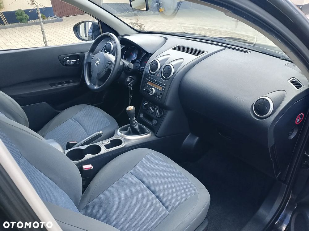 Nissan Qashqai - 12