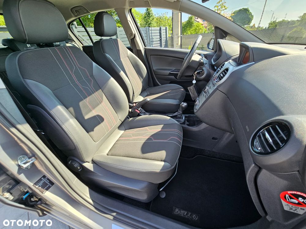 Opel Corsa 1.4 16V Automatik 150 Jahre - 38
