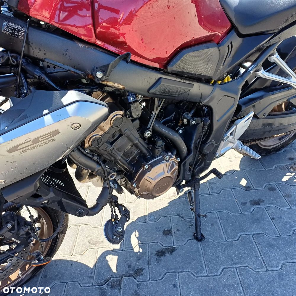Honda CB - 11
