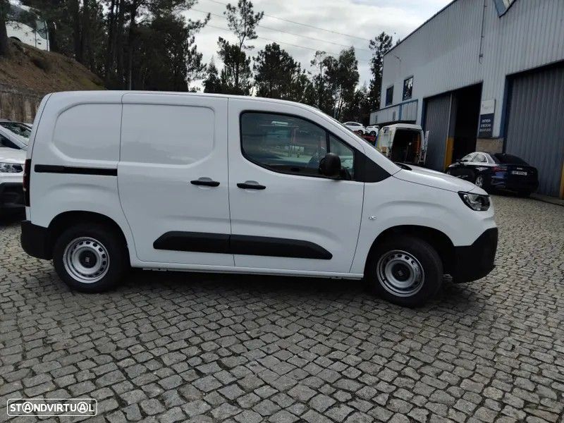 Fiat Doblo 1.5 BlueHDi Curta Easy Pro - 4