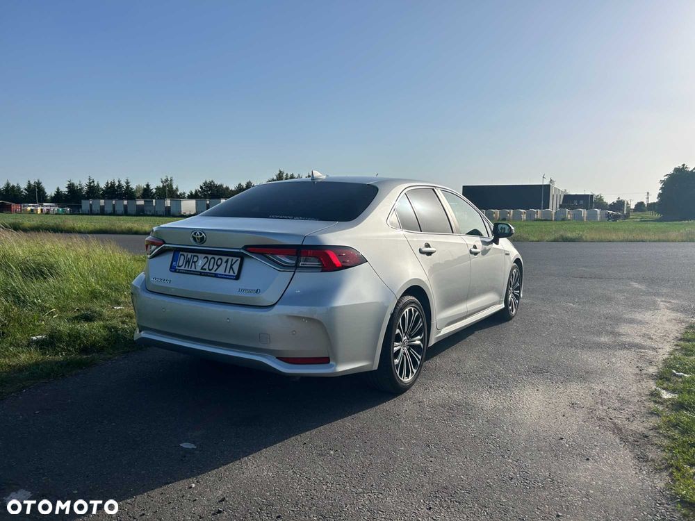 Toyota Corolla - 2