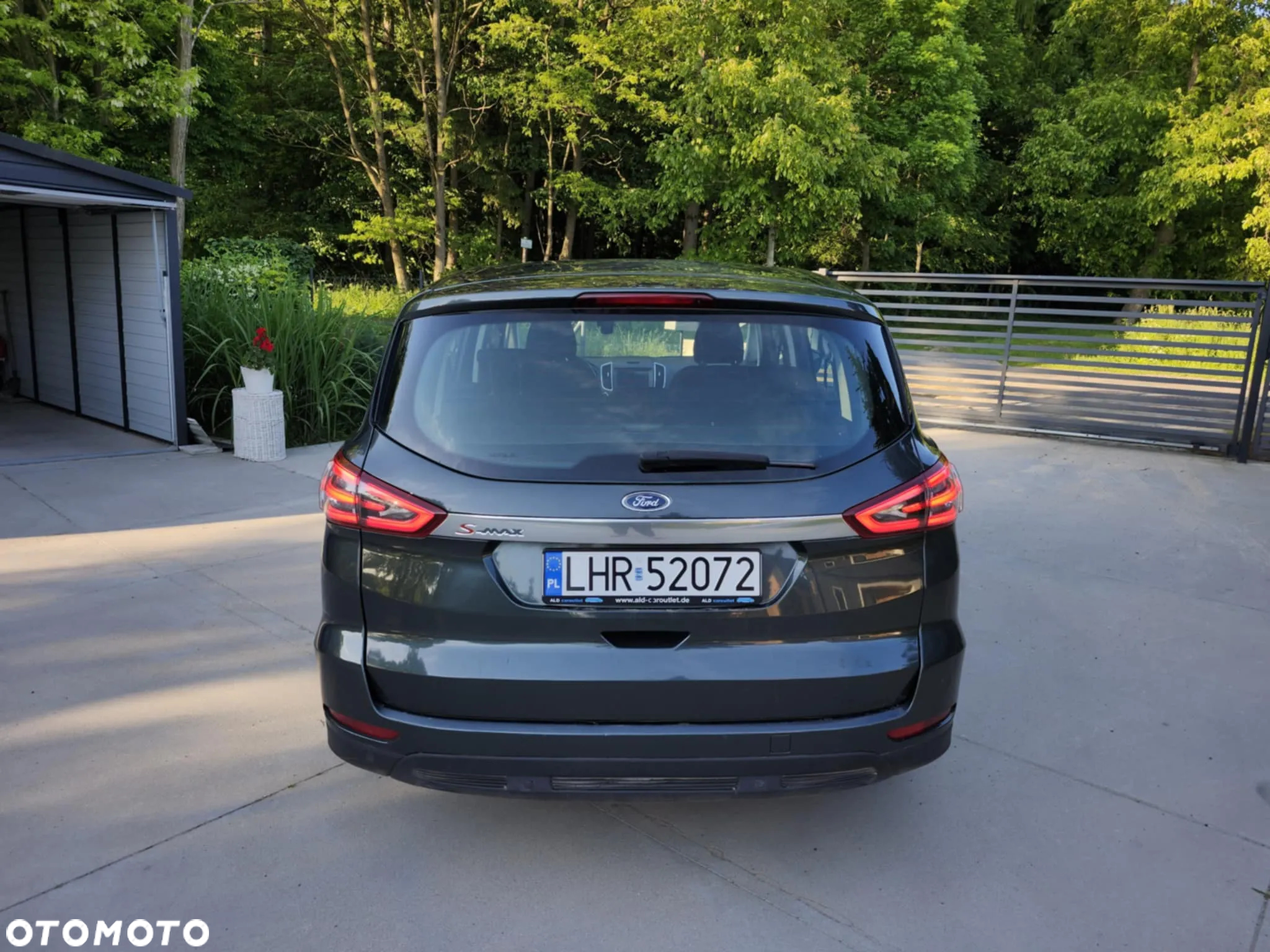 Ford S-Max 2.0 TDCi Trend - 16
