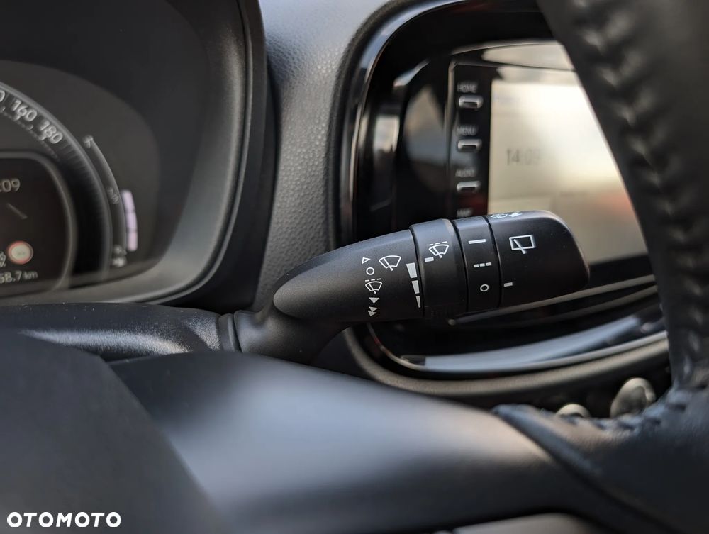 Toyota Aygo X x-shift x-style - 29