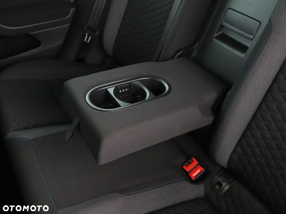Volkswagen Golf 2.0 TDI SCR DSG Join - 40