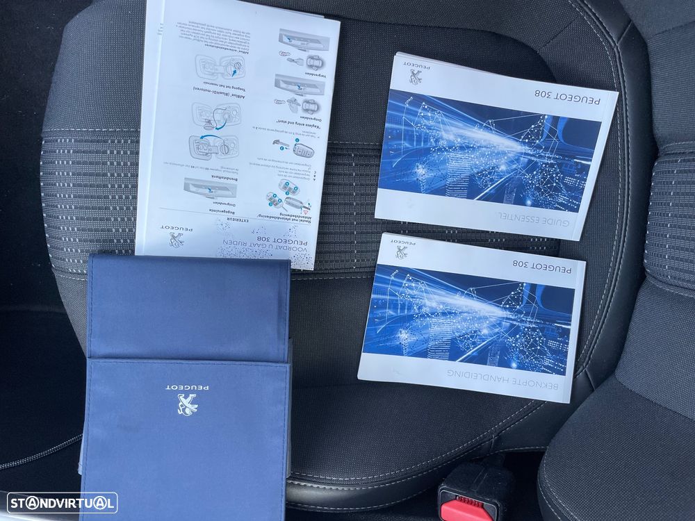 Peugeot 308 SW BlueHDi 130 EAT8 Stop & Start GT Pack - 11