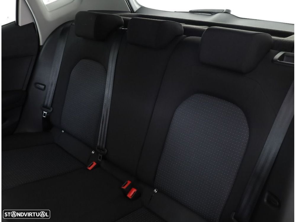 SEAT Arona 1.0 TSI Style DSG - 20