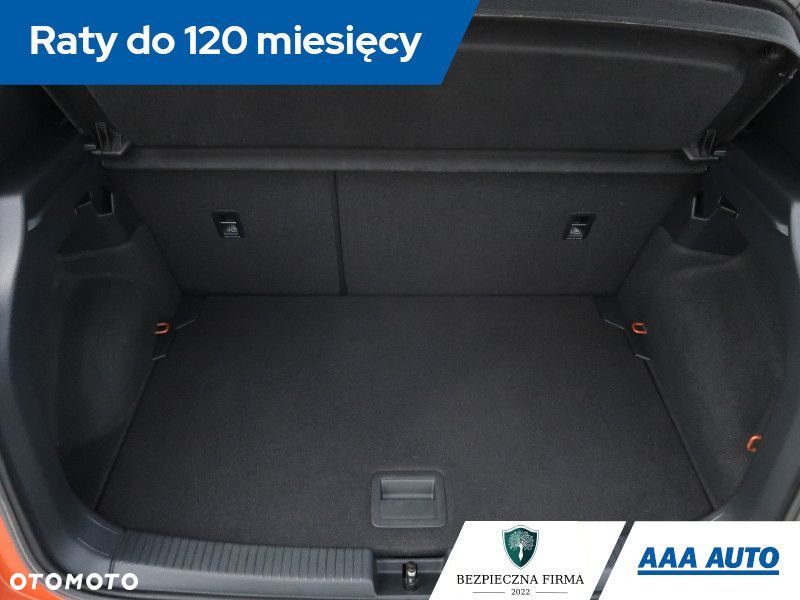 Volkswagen T-Cross - 15