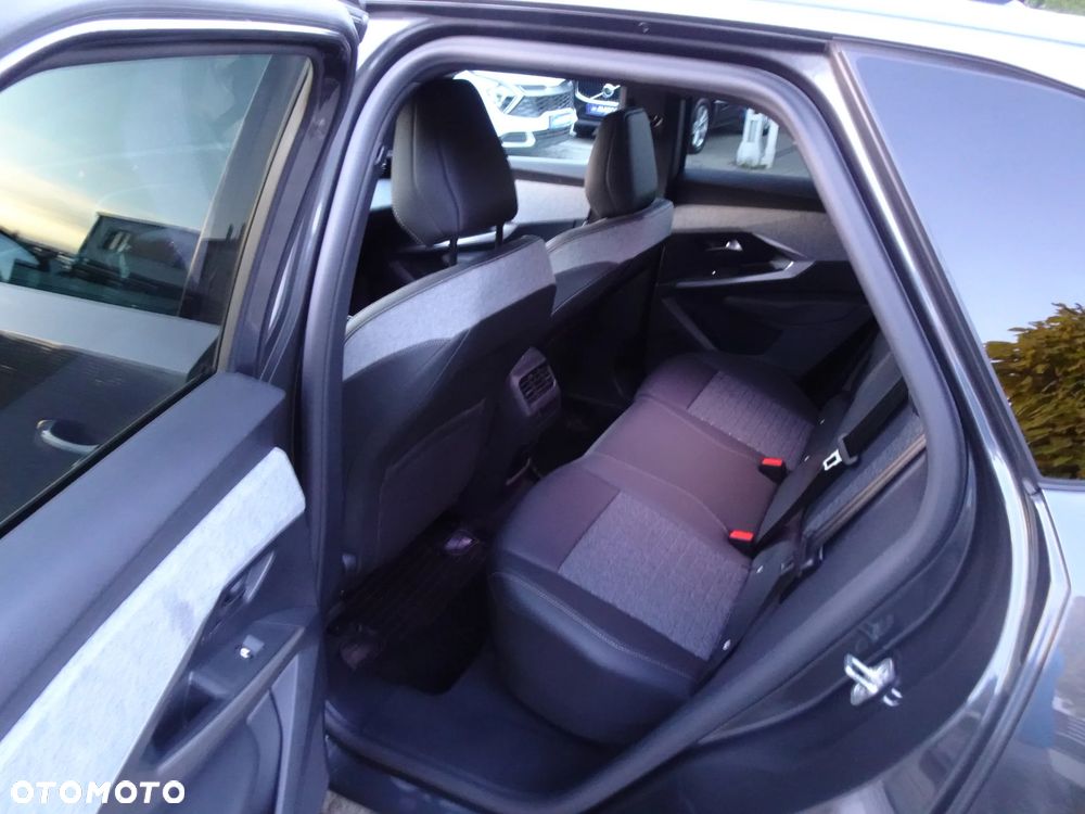 Peugeot 3008 1.2 PureTech mHEV Allure Pack S&S e-DCS6 - 19