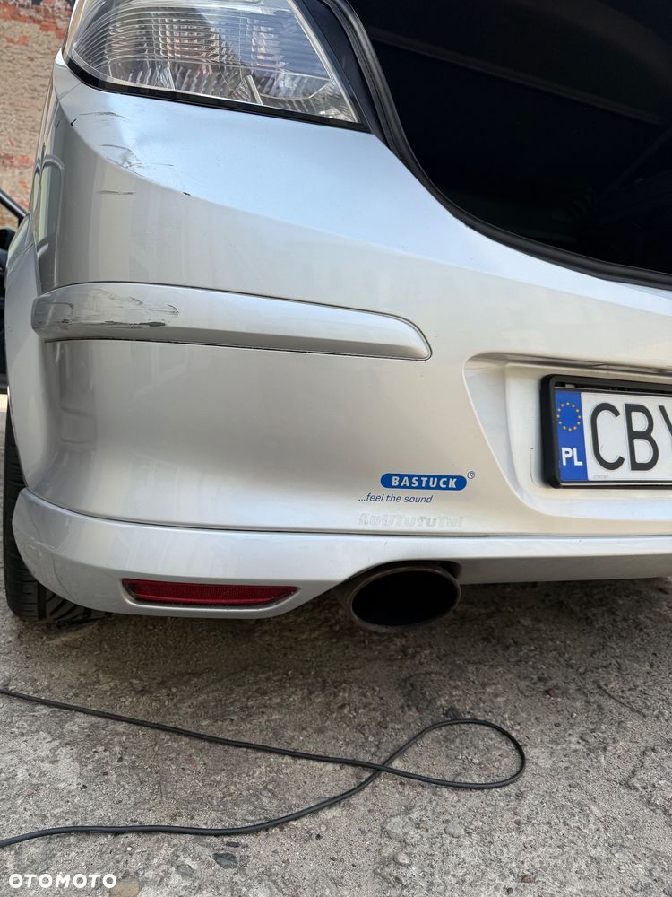 Opel Astra 2.0 Turbo Cosmo - 15
