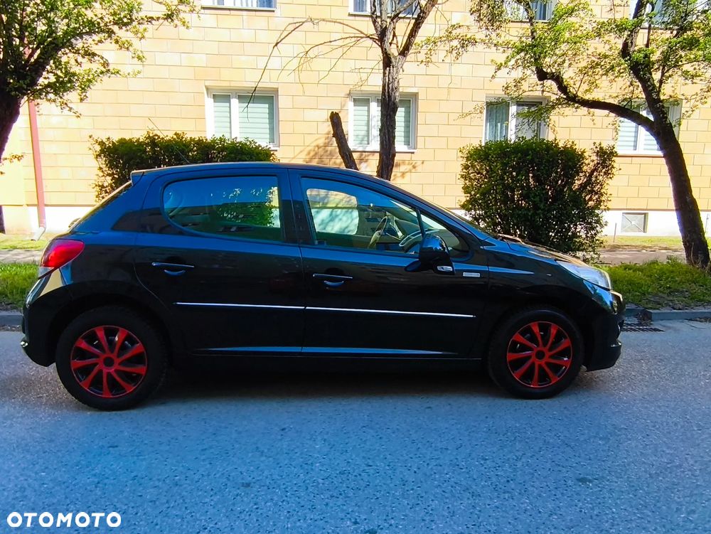 Peugeot 207 1.4 HDi Millesim 200 - 4