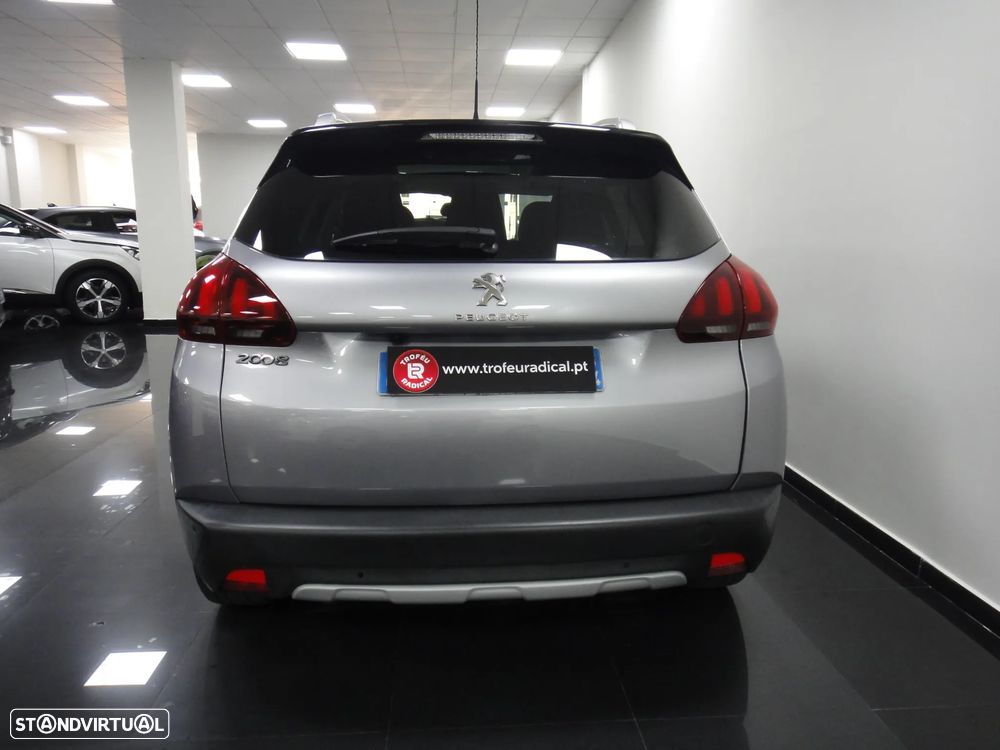 Peugeot 2008 PureTech 110 GPF Stop&Start EAT6 Crossway - 8