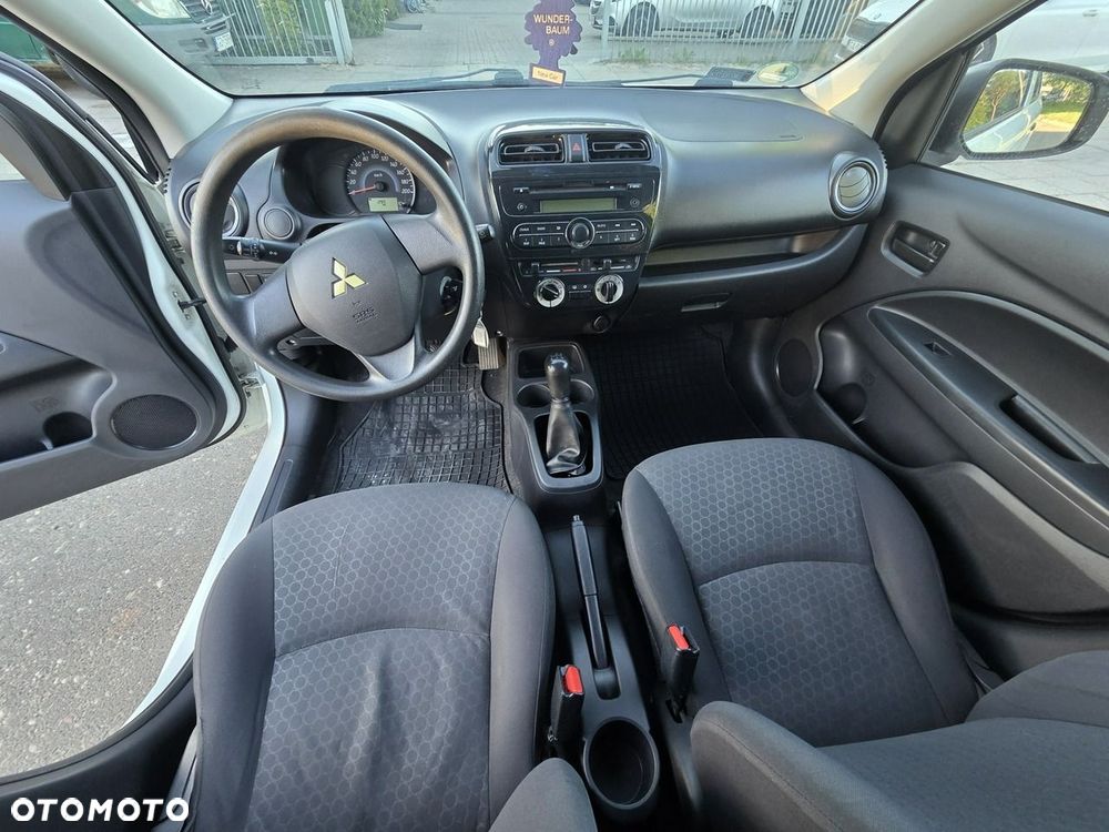 Mitsubishi Space Star 1.0 - 6