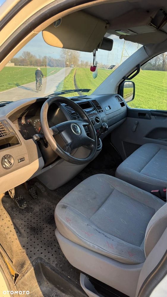Volkswagen Transporter T5 - 9
