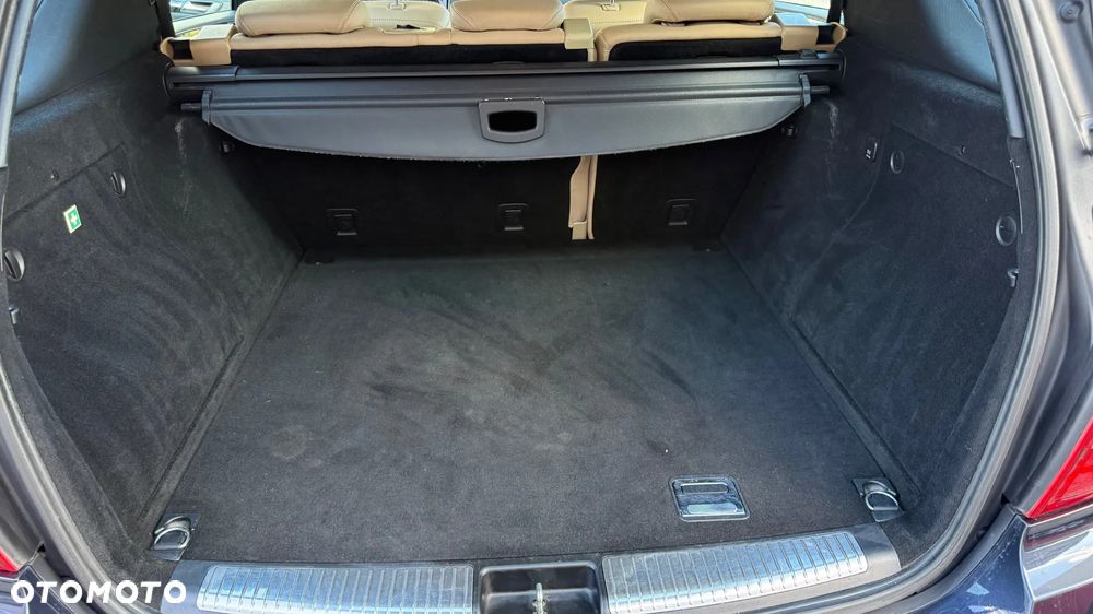 Mercedes-Benz ML 350 CDI 4Matic 7G-TRONIC DPF Grand Edition - 27