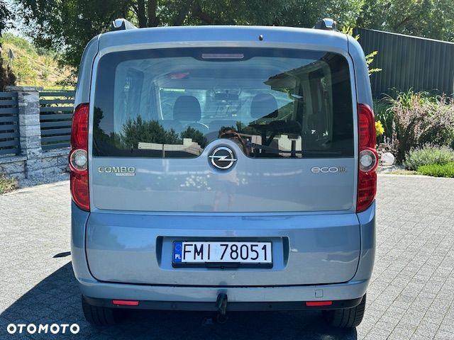 Opel Combo 1.6 CDTI Cosmo - 4