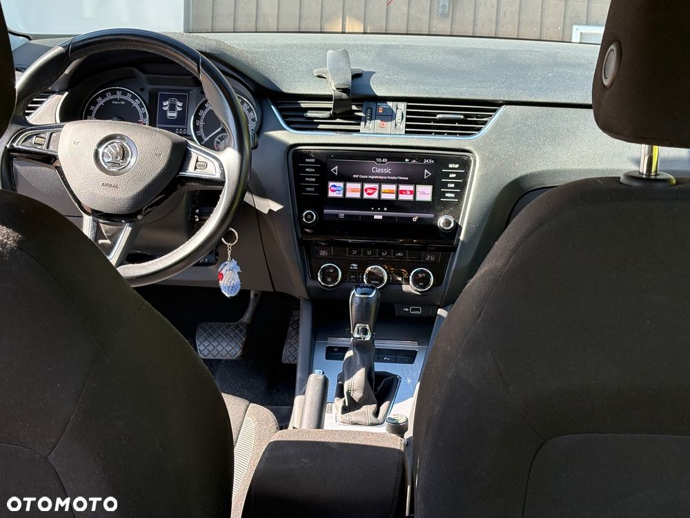 Skoda Octavia 2.0 TDI Ambition DSG - 9