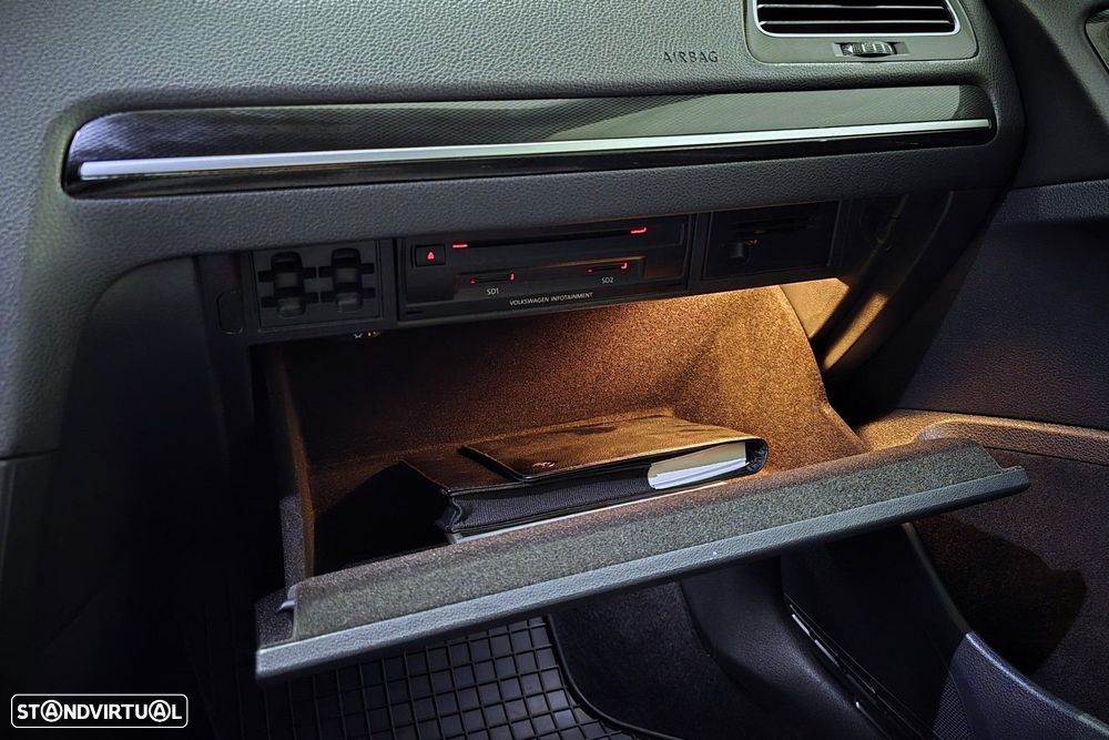 VW Golf GTI Performance BlueMotion DSG - 31