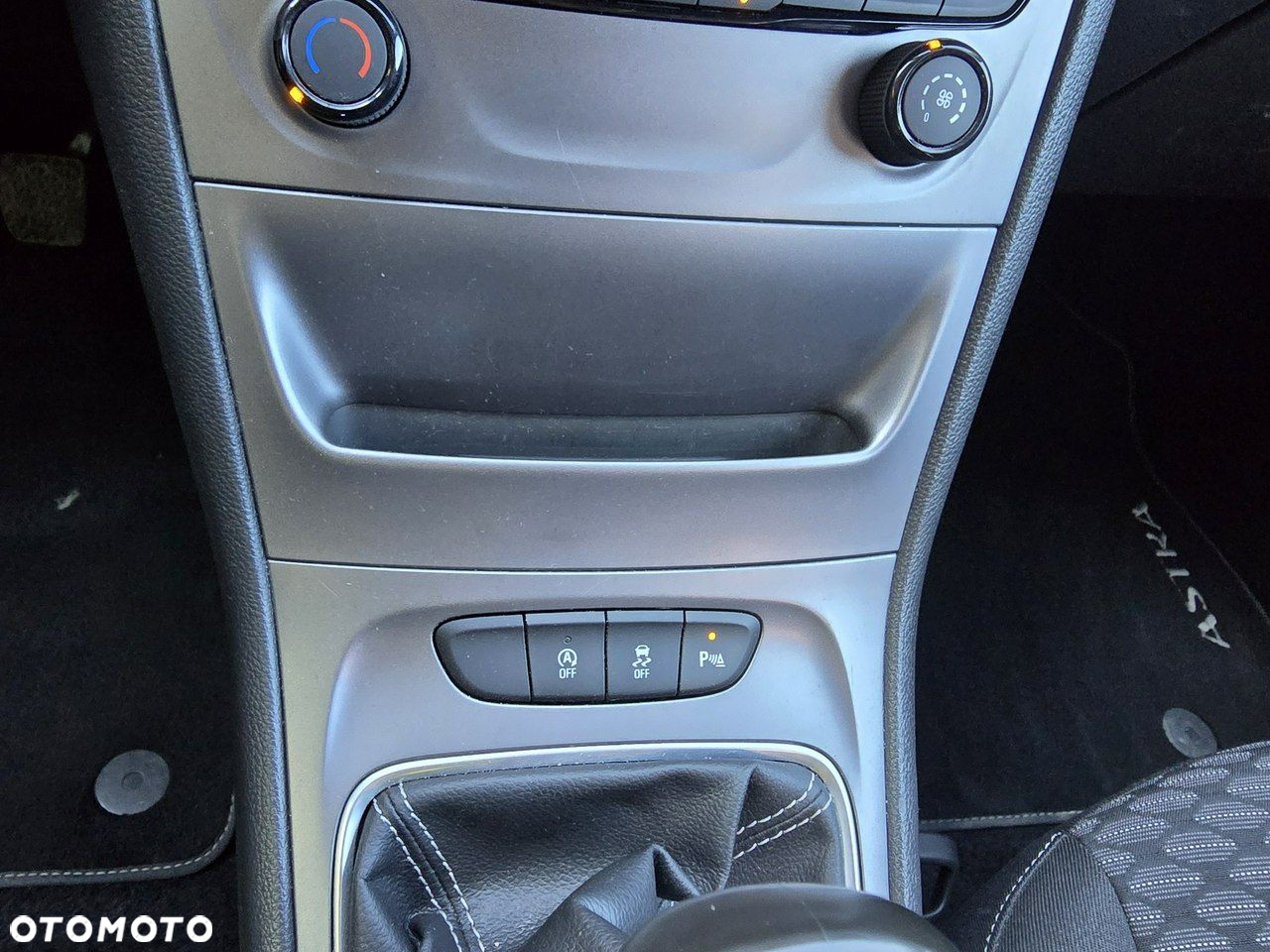 Opel Astra 1.4 Turbo Dynamic - 20