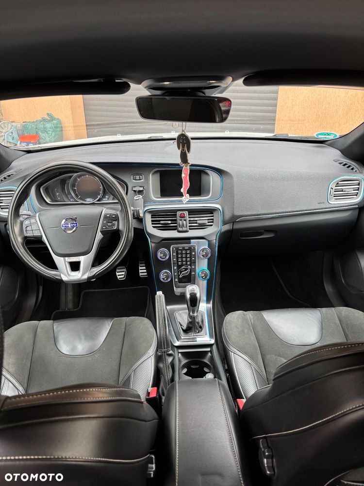 Volvo V40 D3 RDesign - 14