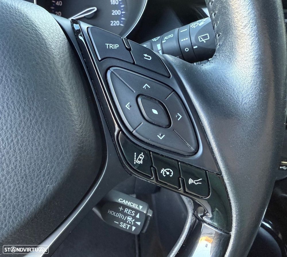 Toyota C-HR 1.8 Hybrid Square Collection - 17