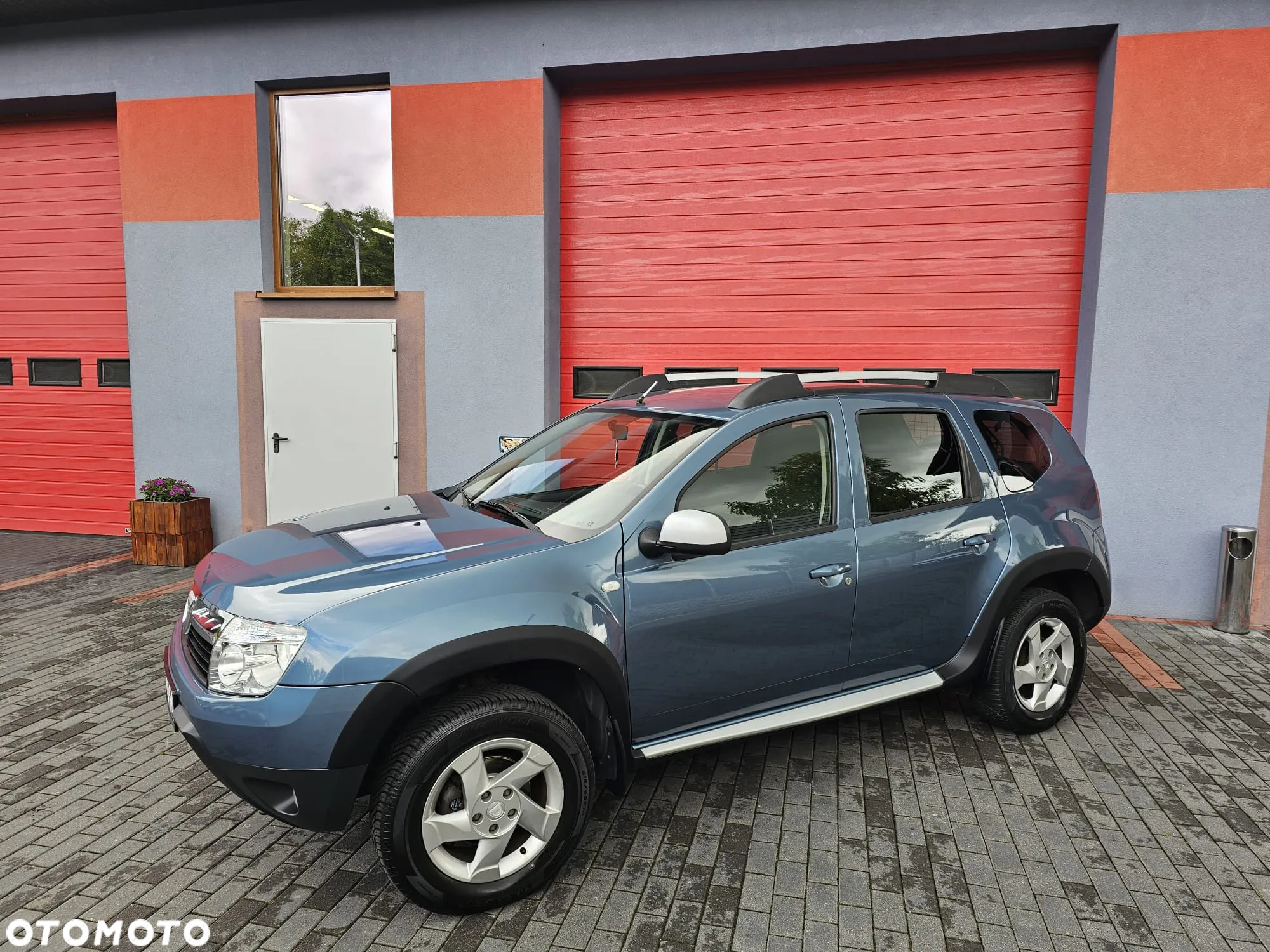 Dacia Duster 1.6 16V 4x2 Prestige - 6