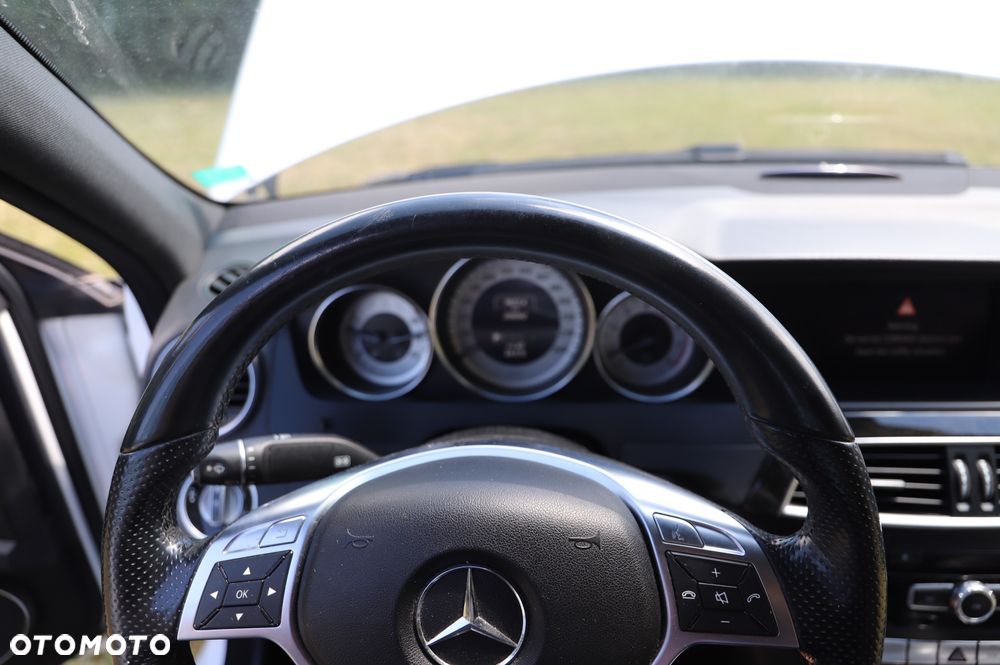 Mercedes-Benz Klasa C 350 T (BlueEFFICIENCY) 7G-TRONIC Avantgarde - 12