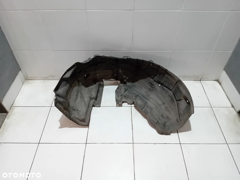 nadkole prawy tył materiał Audi A4 B9 kombi 2016 8W0810172G - 2