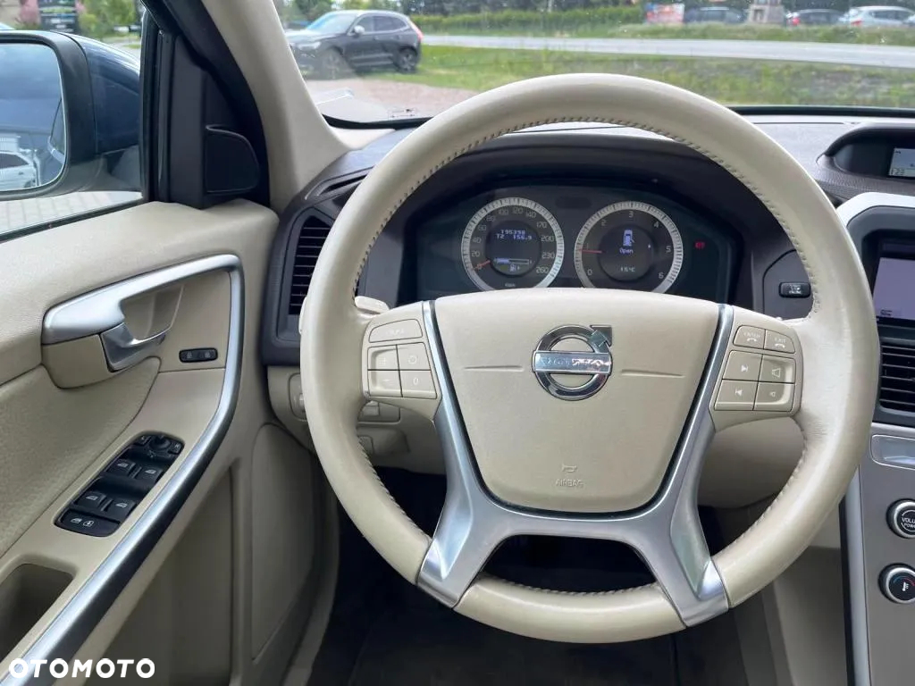 Volvo XC 60 D4 Summum - 33