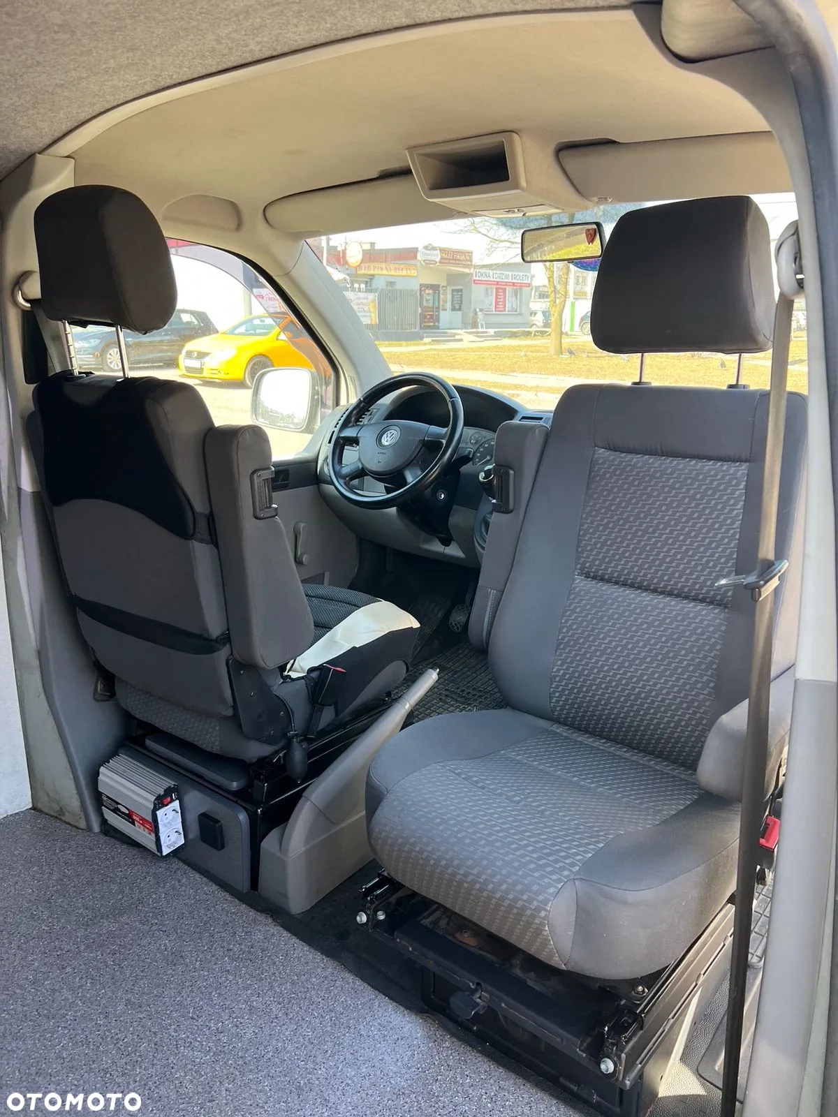 Volkswagen Transporter - 16