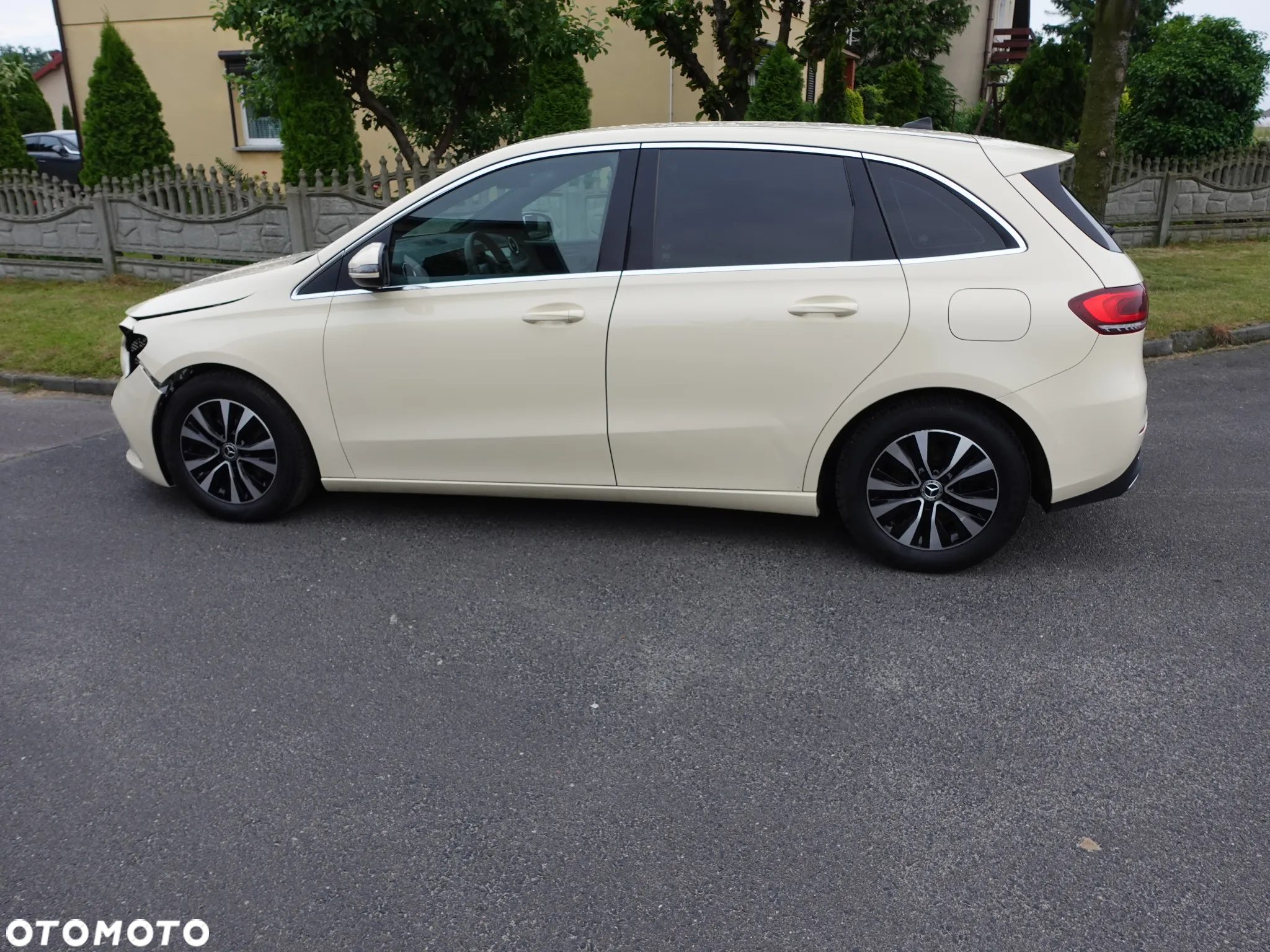 Mercedes-Benz Klasa B 200 d 8G-DCT Style - 9