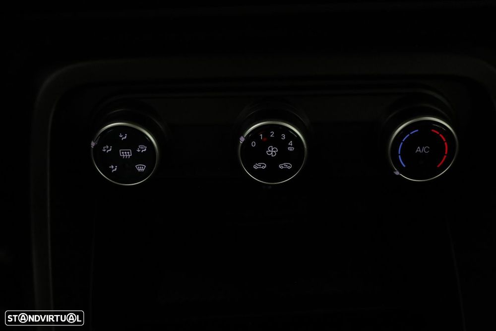 Citroën e-C3 44 kWh Autonomia Conforto Plus - 13