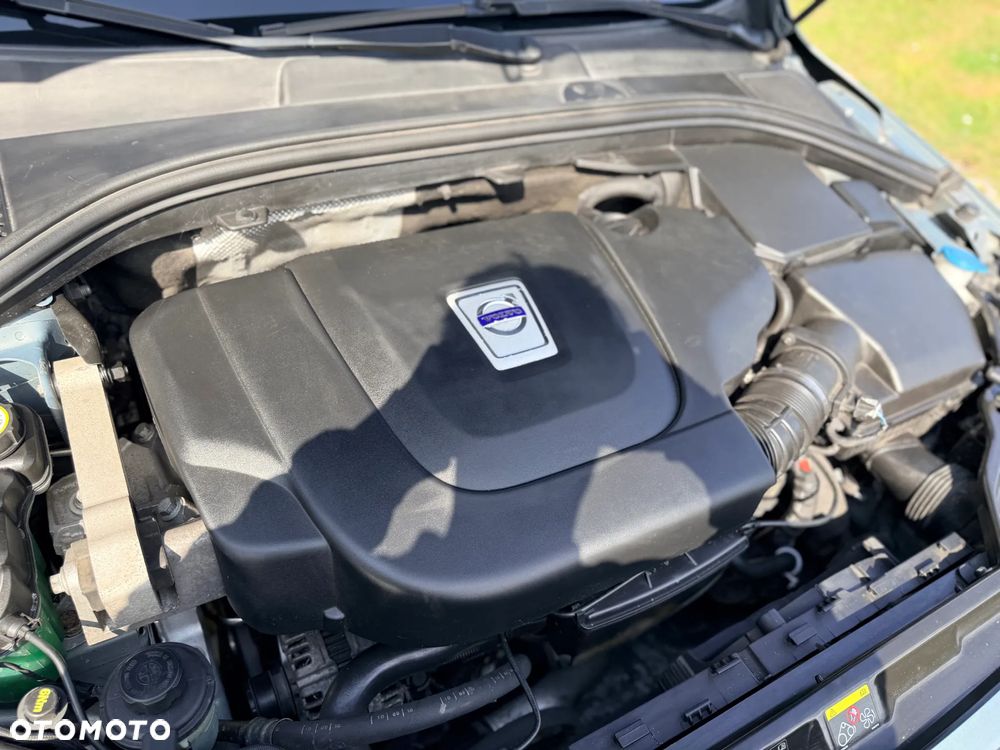 Volvo XC 60 D3 Momentum - 18