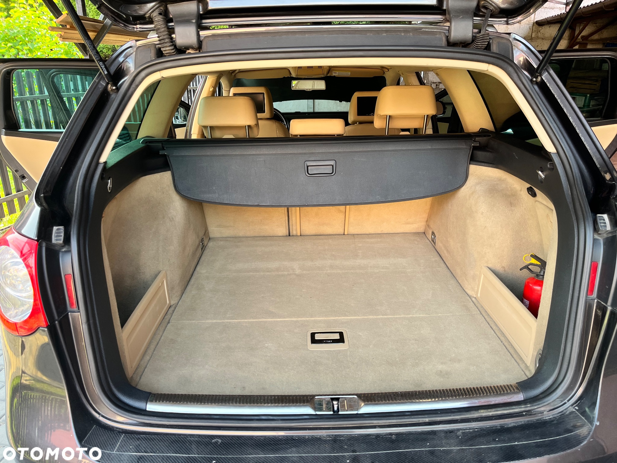 Volkswagen Passat - 20