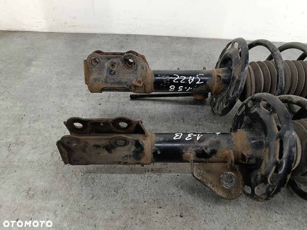 AMORTYZATORY PRZÓD KOMPLET HONDA JAZZ II 333410  333411 KYB 1.3 I-DSI - 3