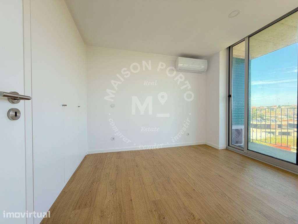 Apartamento T1 com Varanda em Condomínio Privado com Piscina e Giná... - Grande imagem: 3/21