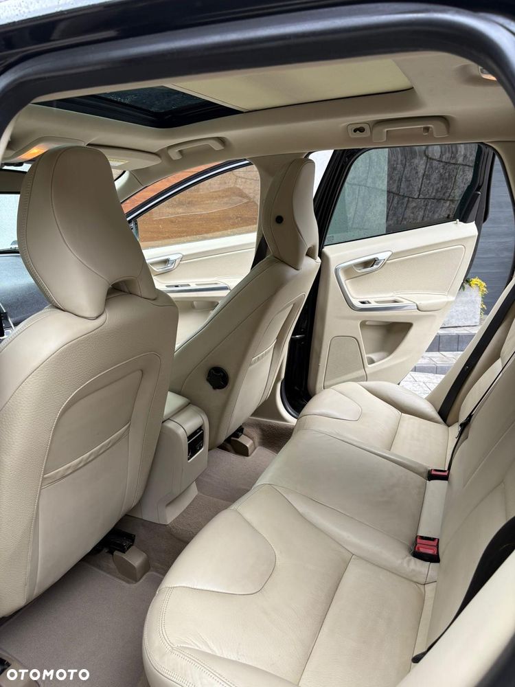 Volvo XC 60 - 7
