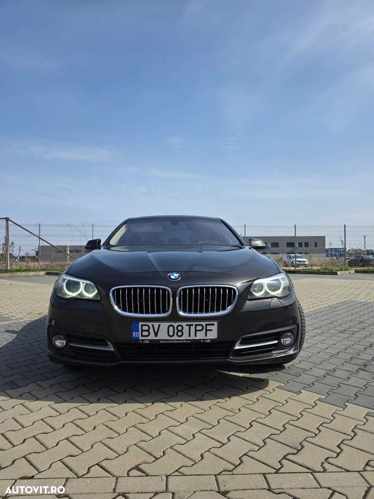 BMW Seria 5 520d xDrive AT - 2