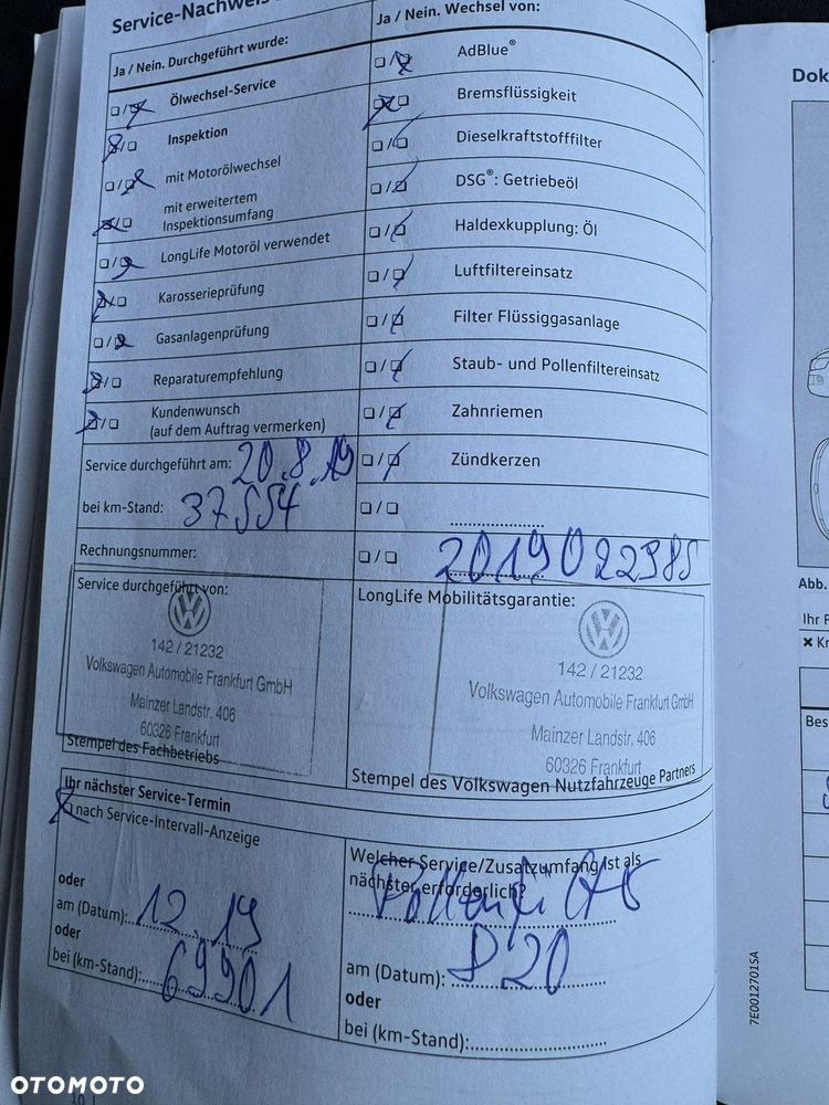 Volkswagen Multivan - 29