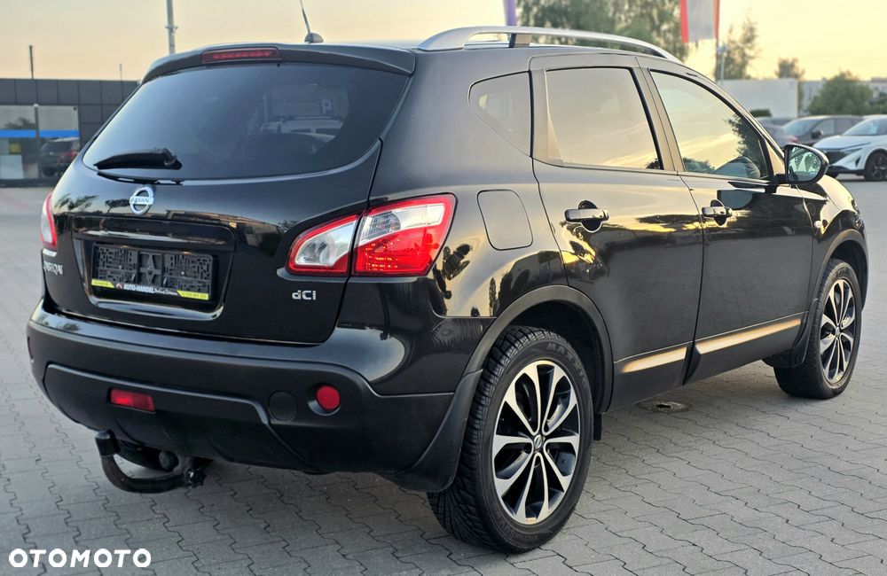 Nissan Qashqai - 4