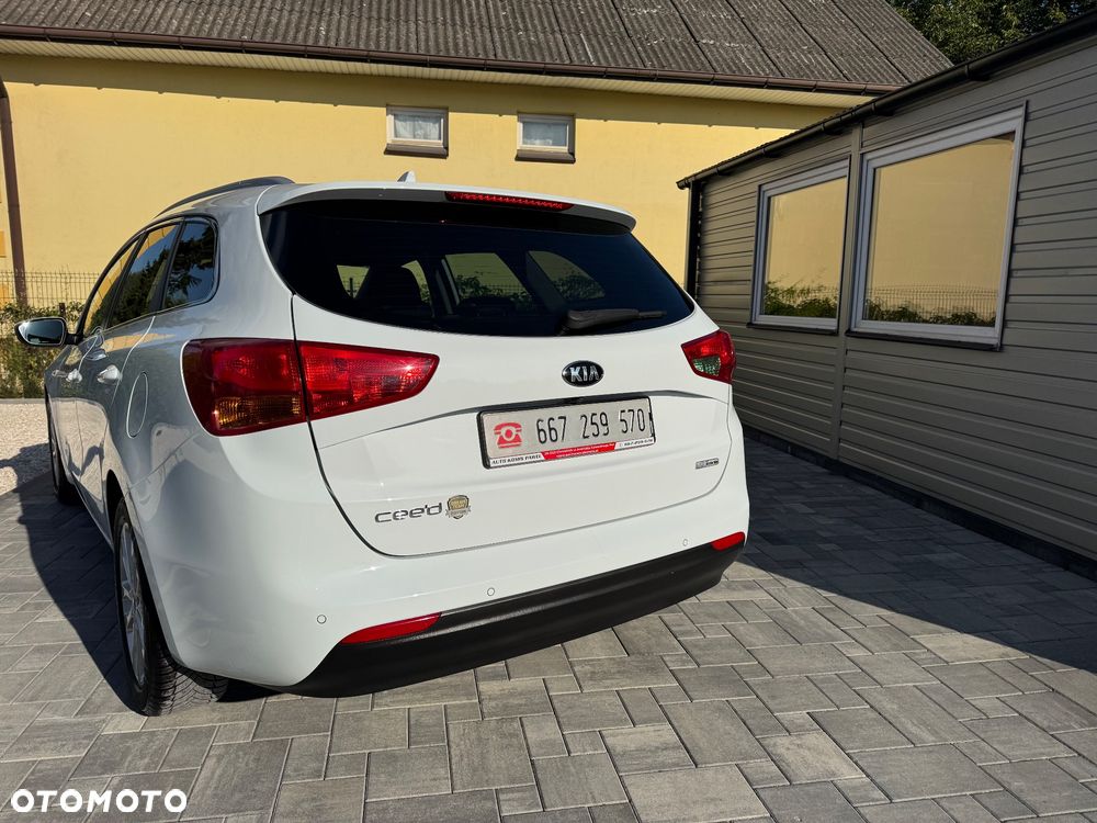 Kia Ceed 1.4 CVVT ISG Dream Team Edition - 7