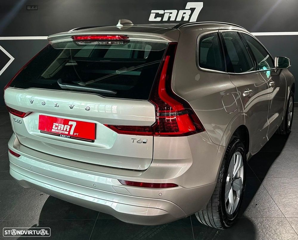 Volvo XC 60 2.0 T6 PHEV Core AWD - 4