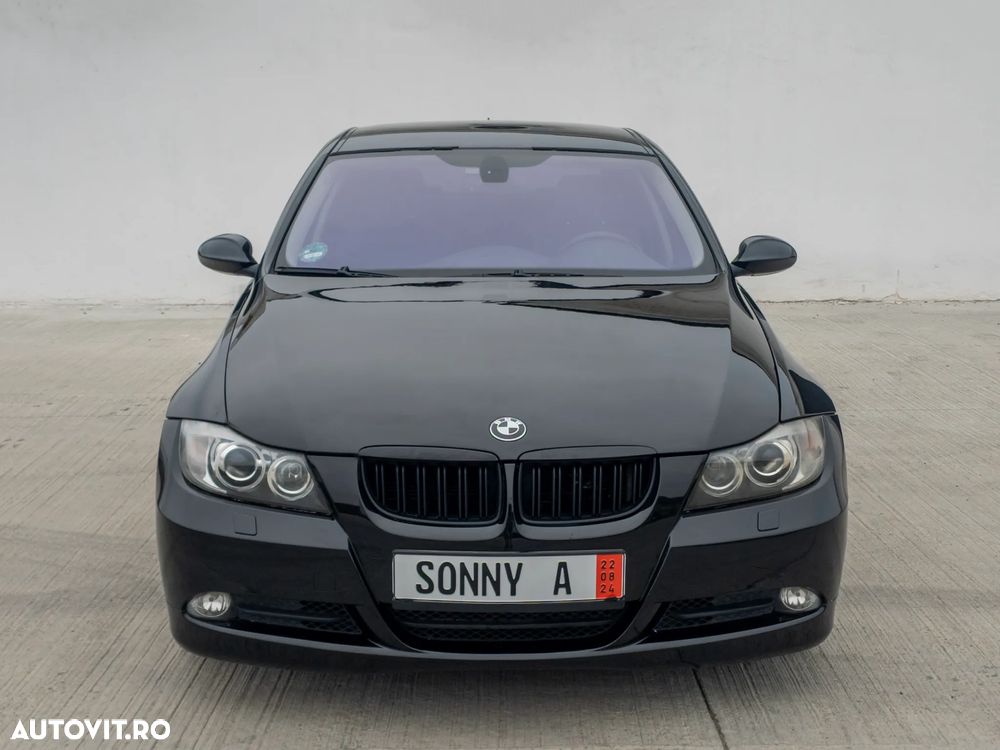 BMW Seria 3 320d DPF Blue Performance Edition Fleet Sport - 2