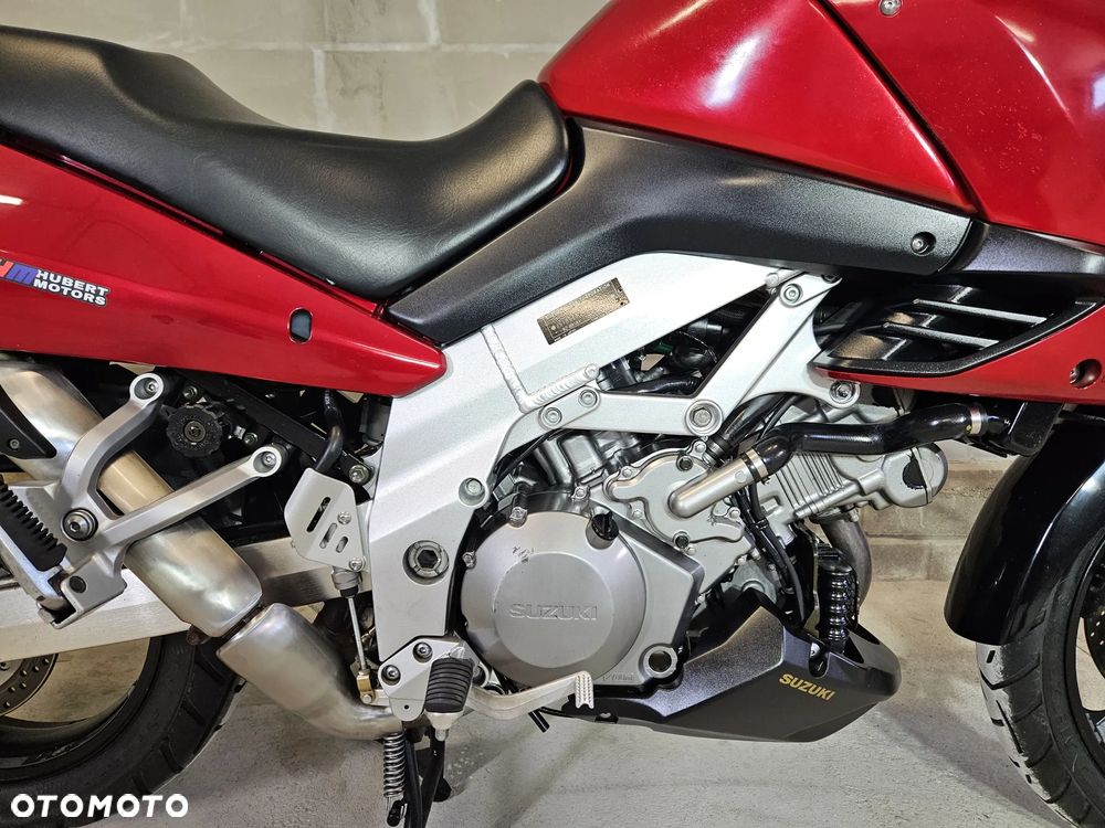 Suzuki DL - 10