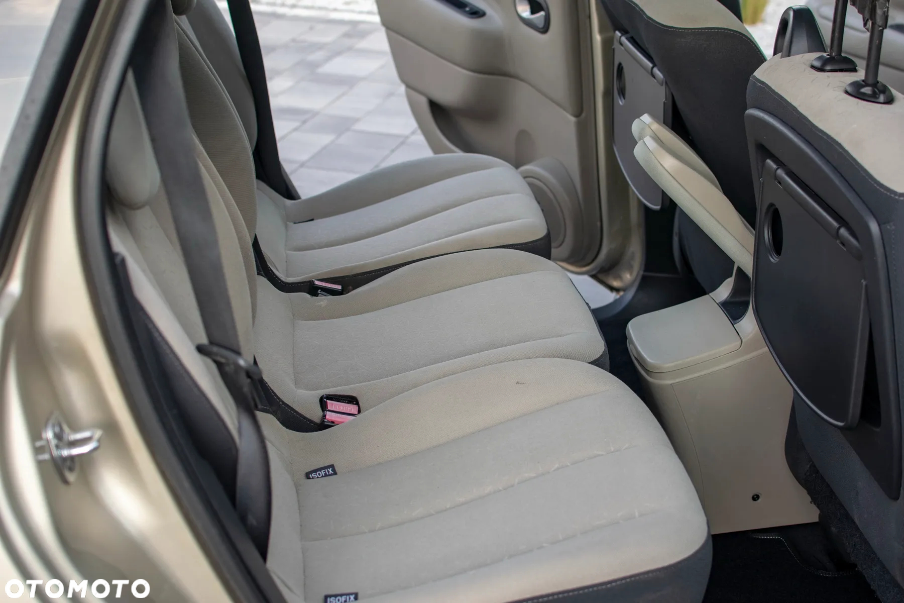 Renault Grand Scenic - 38